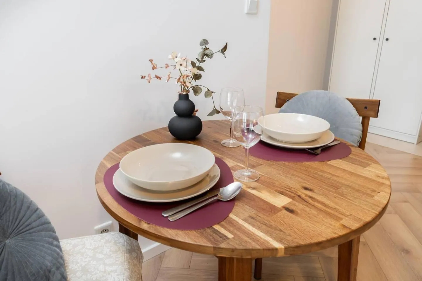 Rosette Apartment Wiktoryn Warsaw