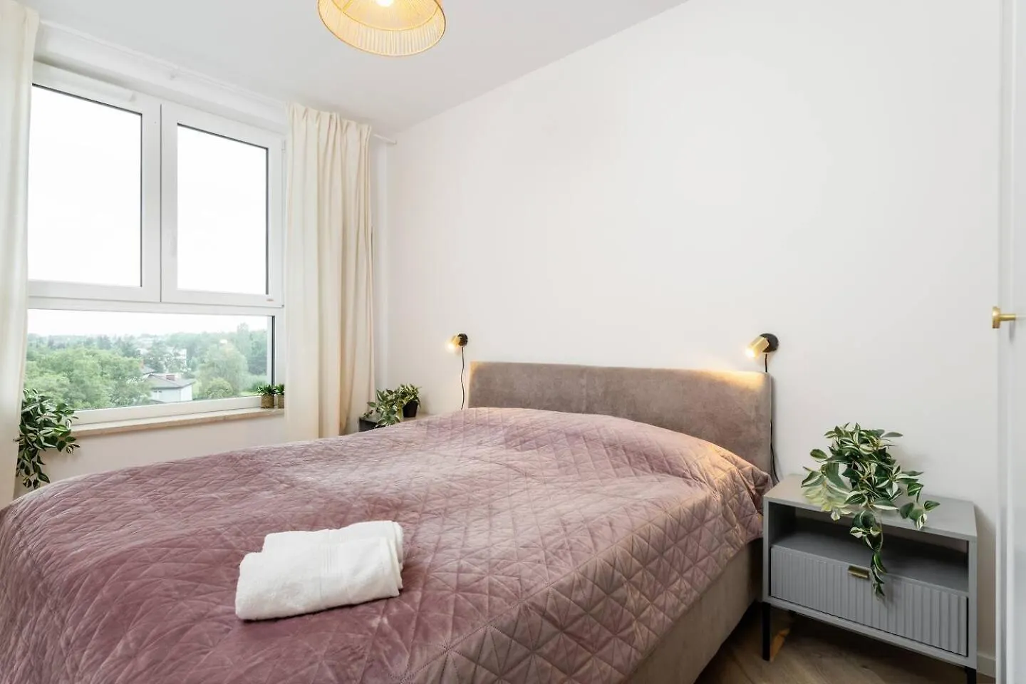 Rosette Apartment Wiktoryn Варшава 0*,